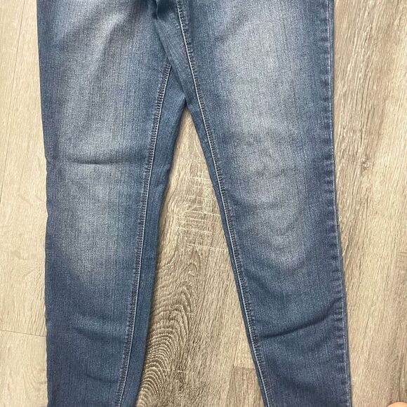 1822 Denim Adrianna Women’s Mid Rise Skinny Denim Jeans Size 4 - Picture 10 of 12